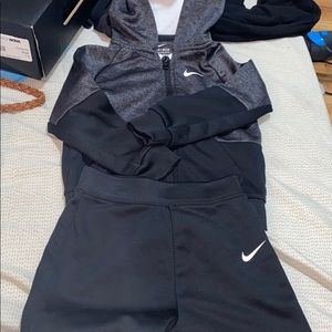 Nike sweatsuit